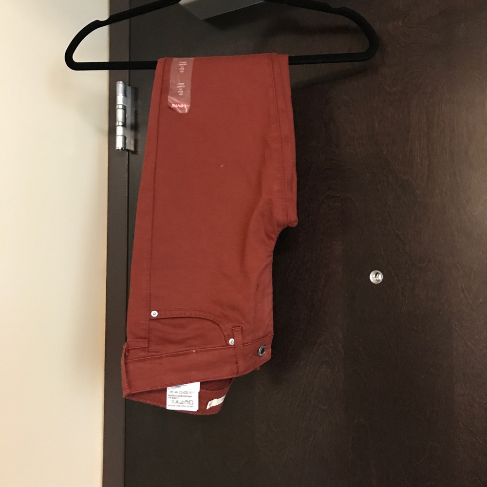 Levi 711 skinny jeans